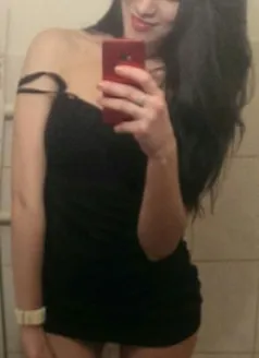  Лика, 24, 